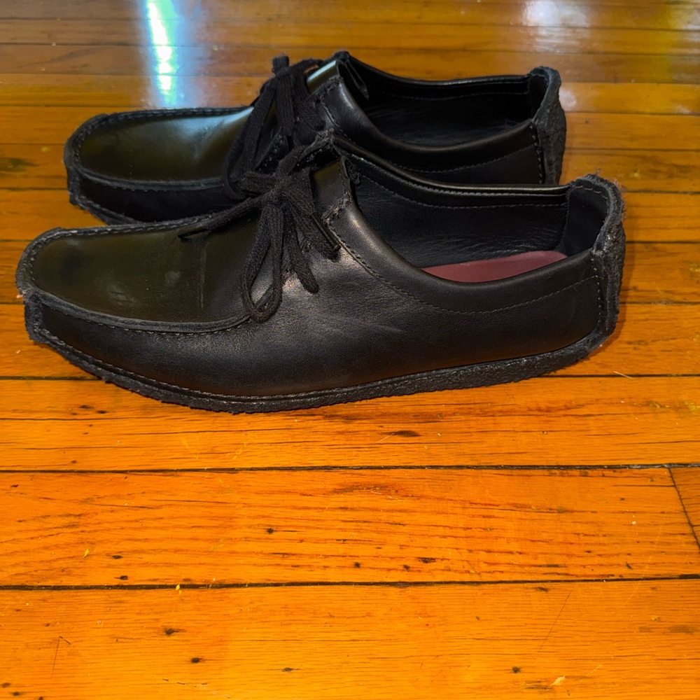Clarks Black Leather Oxfords